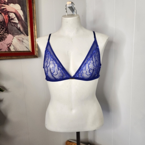 Calvin Klein Blue Sheer Lace Bralette Bra Size Medium Sexy Lingerie - Picture 8 of 8